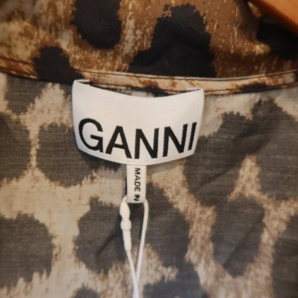 NWT GANNI leopard print top blouse short sleeve semisheer lightweight 36 breezy - Picture 3 of 16